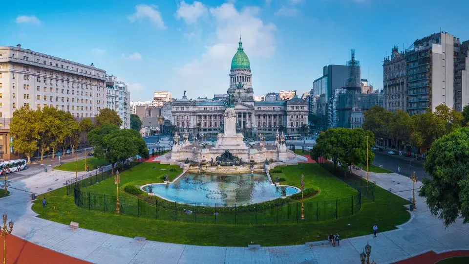 Guía Turística de Buenos Aires: La Ciudad que Nunca Duerme en Argentina