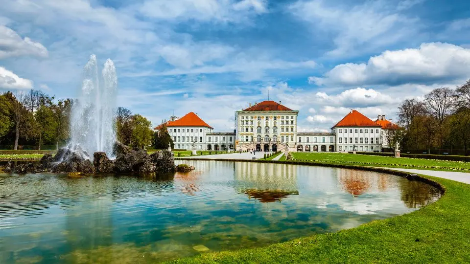 Múnich: Guía Imprescindible de la Capital de Baviera, Alemania
