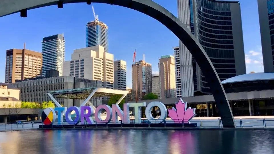 Toronto: Guía Definitiva para Explorar la Capital Cultural de Canadá